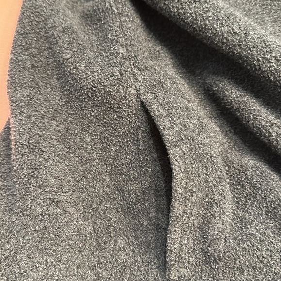 Donna Karan jacket. Size medium. Gray - Picture 5 of 9